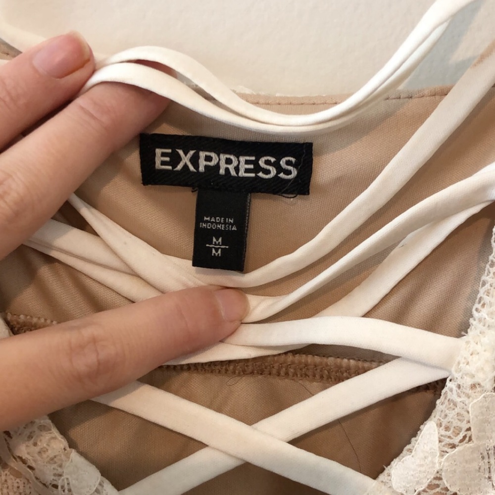 Express Tank Top - Picture 2 of 3